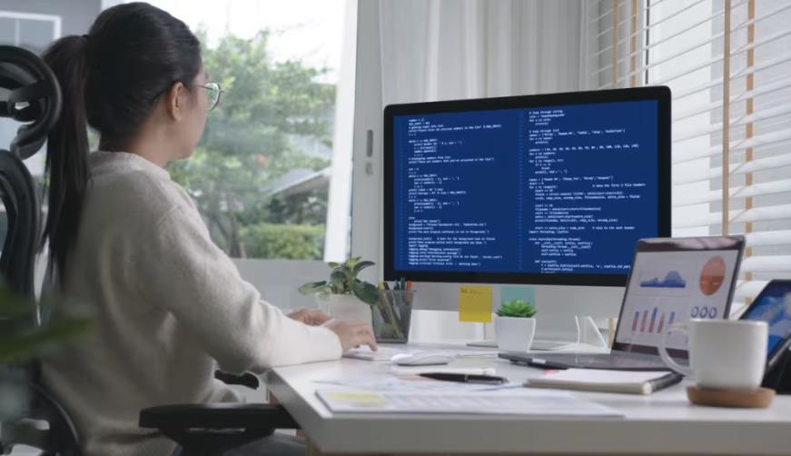 水富县企业数字化解决方案：机器学习赋能商业模式升级的核心路径